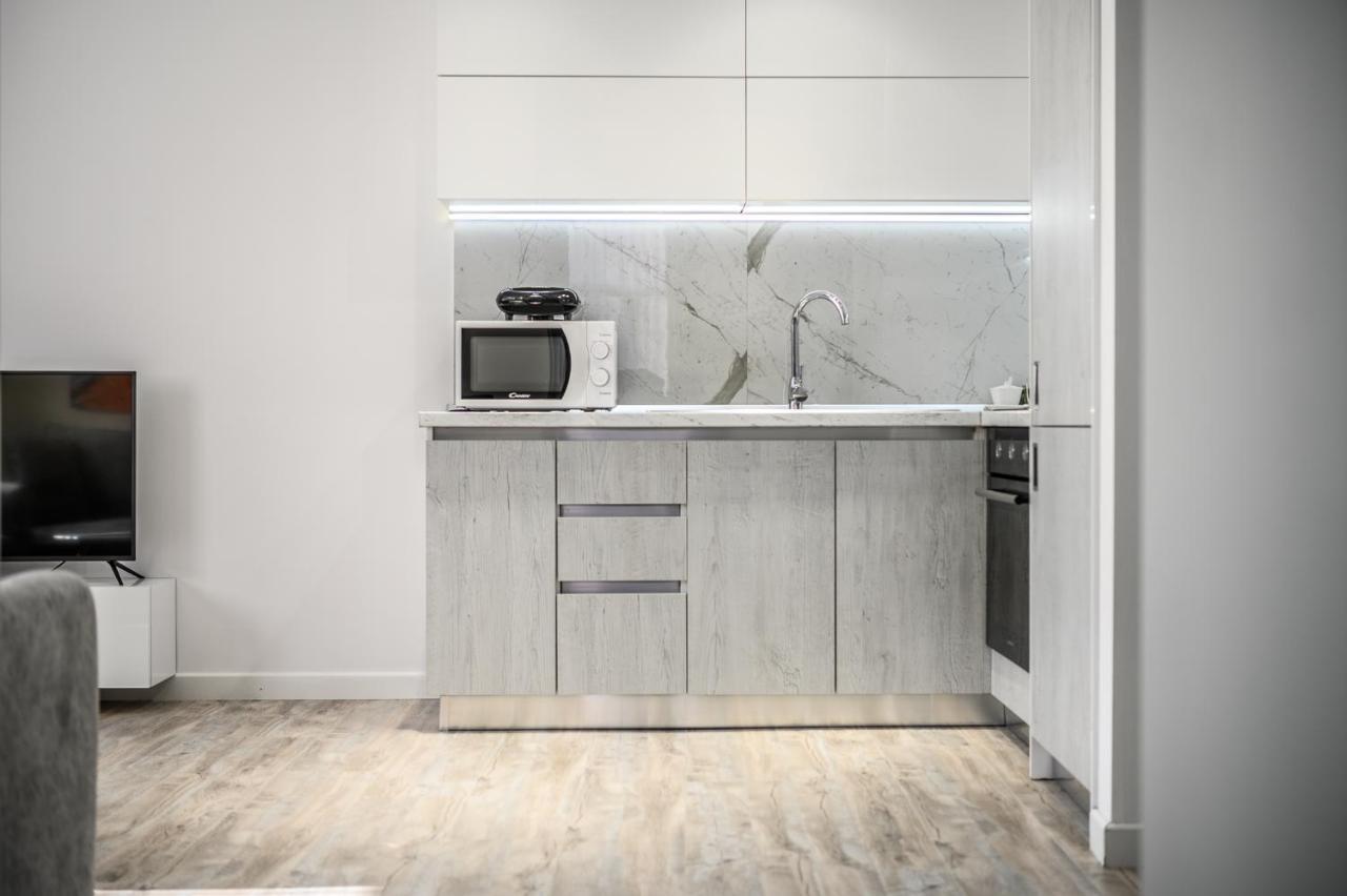 Miku Apartment-Modernly Designed Downtown Tirana Exteriör bild