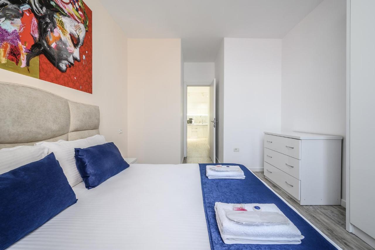 Miku Apartment-Modernly Designed Downtown Tirana Exteriör bild